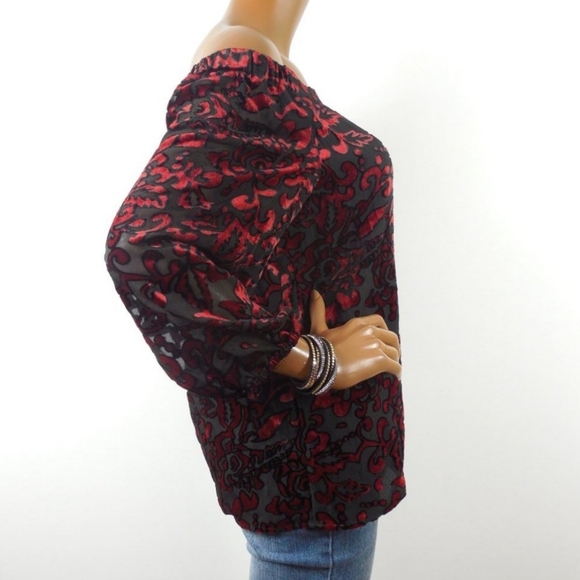 Chico's Off Shoulder Velvet Burnout Top Sz 2 NWT - Picture 5 of 9